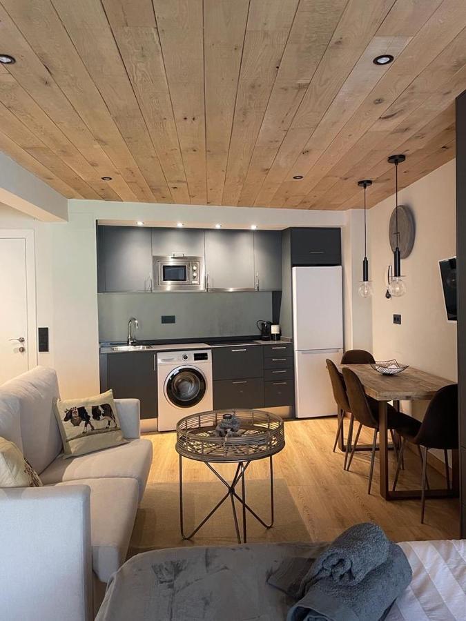 Apartaran 407 Con Terraza Betrén Eksteriør billede